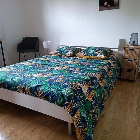 B&B Marianne-Jacky Lemans Montbizot Экстерьер фото