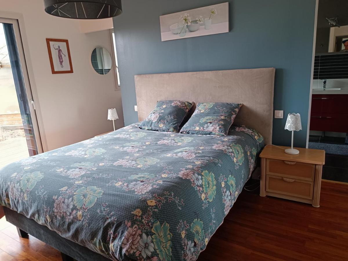 B&B Marianne-Jacky Lemans Montbizot Экстерьер фото